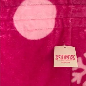 PINK Victoria's Secret Other - VS PINK towel wrap PINK Victoria's Secret Other - VS PINK towel wrap